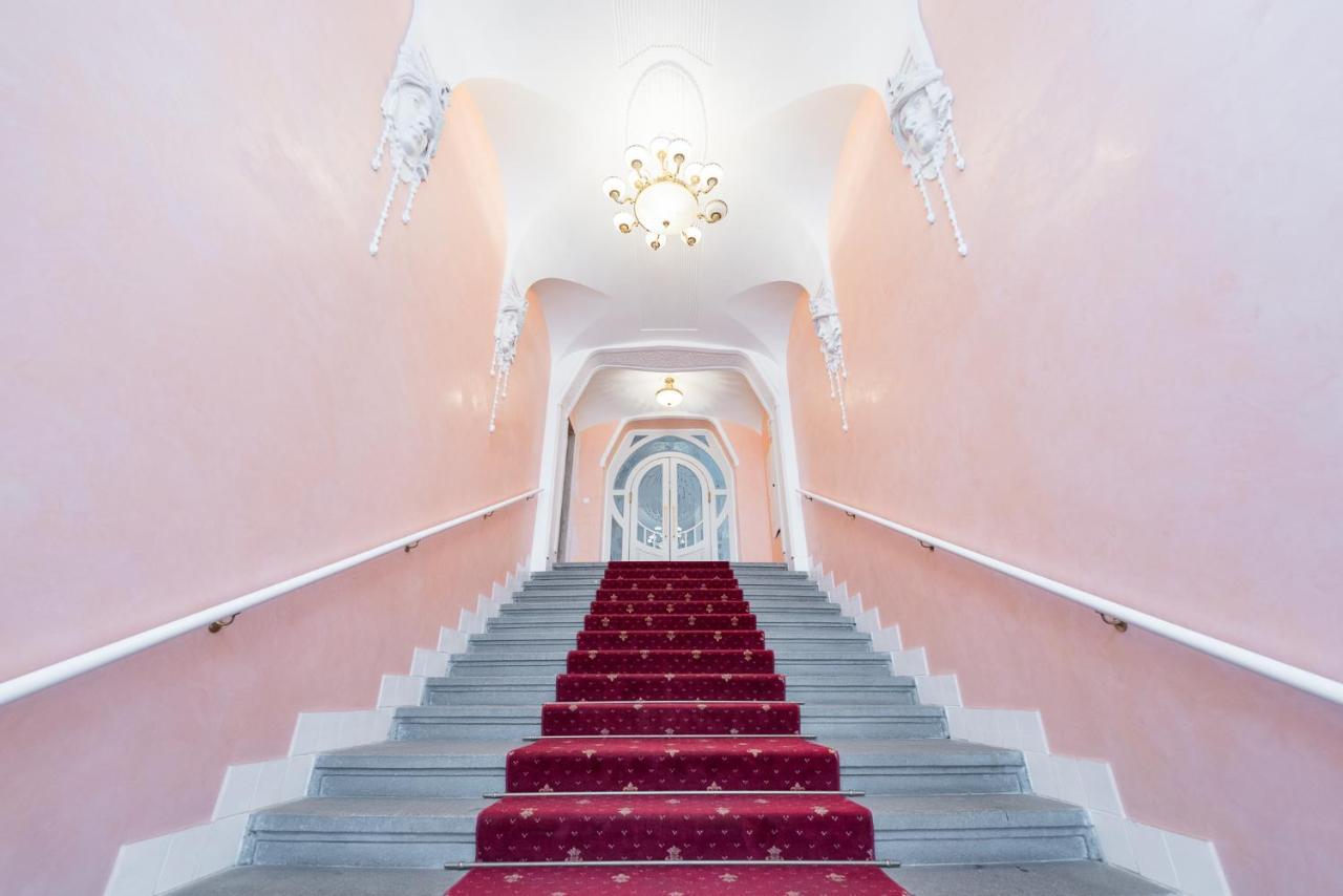 Beautiful Mala Strana Studio By Easybnb Praha Bagian luar foto