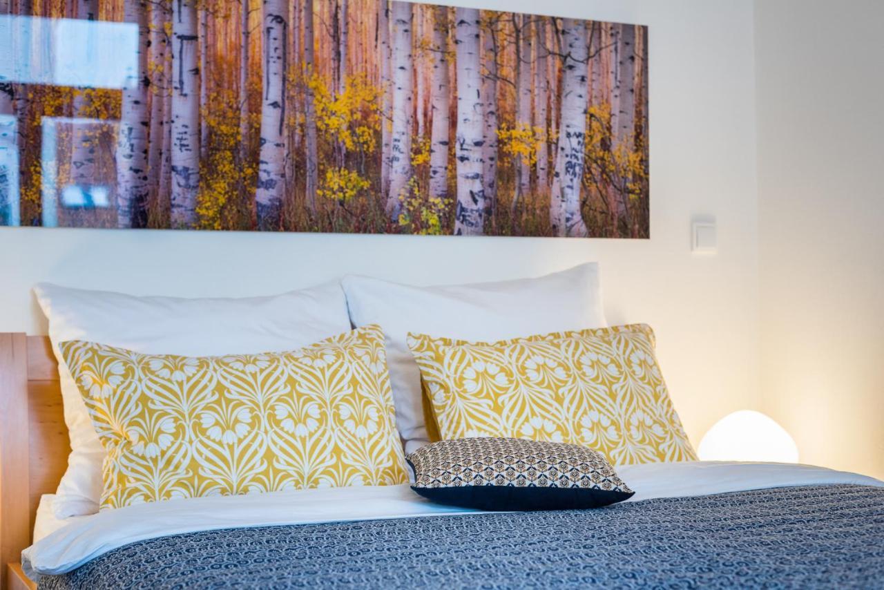 Beautiful Mala Strana Studio By Easybnb Praha Bagian luar foto